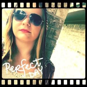 Meet your Posher, Gentrie